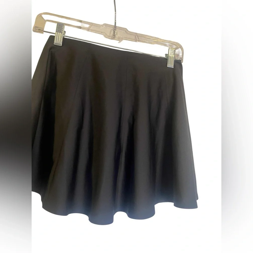 NWT Alo yoga airlift down the line tennis skirt BLACK Size: XS